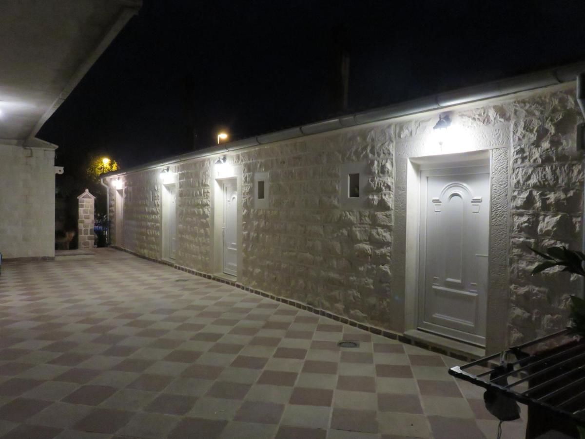 Апартаменты Villa Adriatic Котор